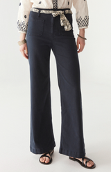 Maison Hotel Navy Edna Pant