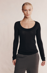 Marle Black Veneda Top
