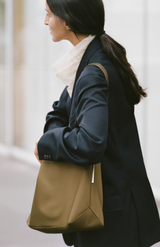 Yu Mei Fir Green Nylon Medium Utility Bag