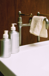 Baina Ebon Veil Post-Bathe Oil 250ml