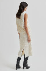 Second Female Tofu Shiny Skirt