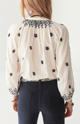 Maison Hotel Blue Lagoon Sybillie Blouse