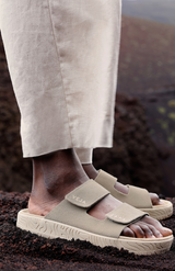 VEJA Taupe Almond Etna Sandal