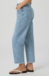 Paige Verse Alexis Barrel Leg Jean