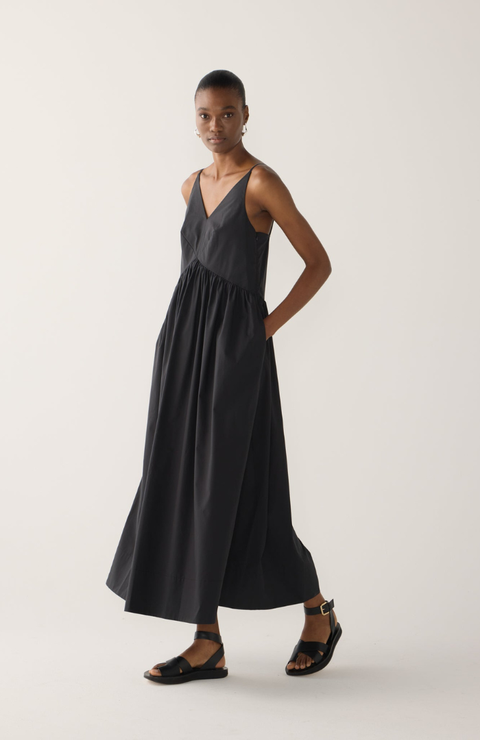 Foemina Black Amanda Dress