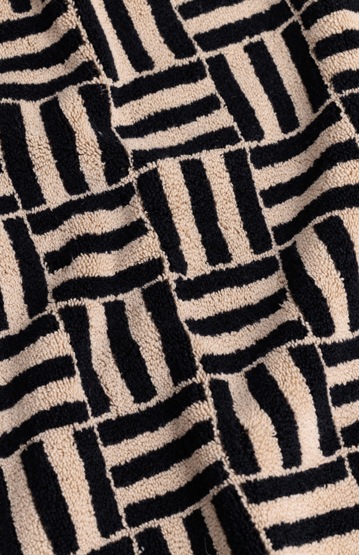 Baina Sand & Noir Saroma Bath Mat