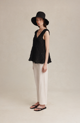 Marle  Black Nonna Hat