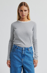 Second Female Grey Alvilda O-Neck Tee