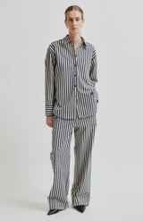 Second Female Trench Coat Aila Trousers