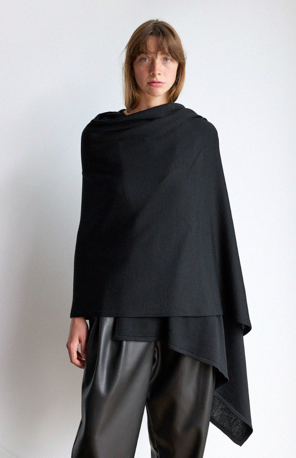 Good & Co Noir Merino Wrap
