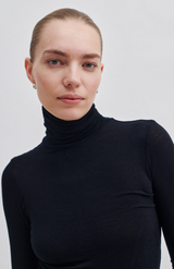 Second Female Black Matima T-Neck Tee