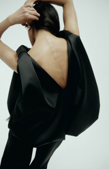 Harris Tapper Black Knot Top