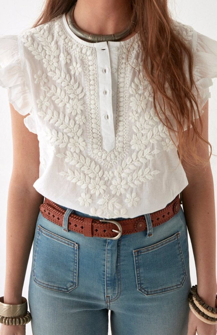 Maison Hotel Bianco Ashanti  Blouse