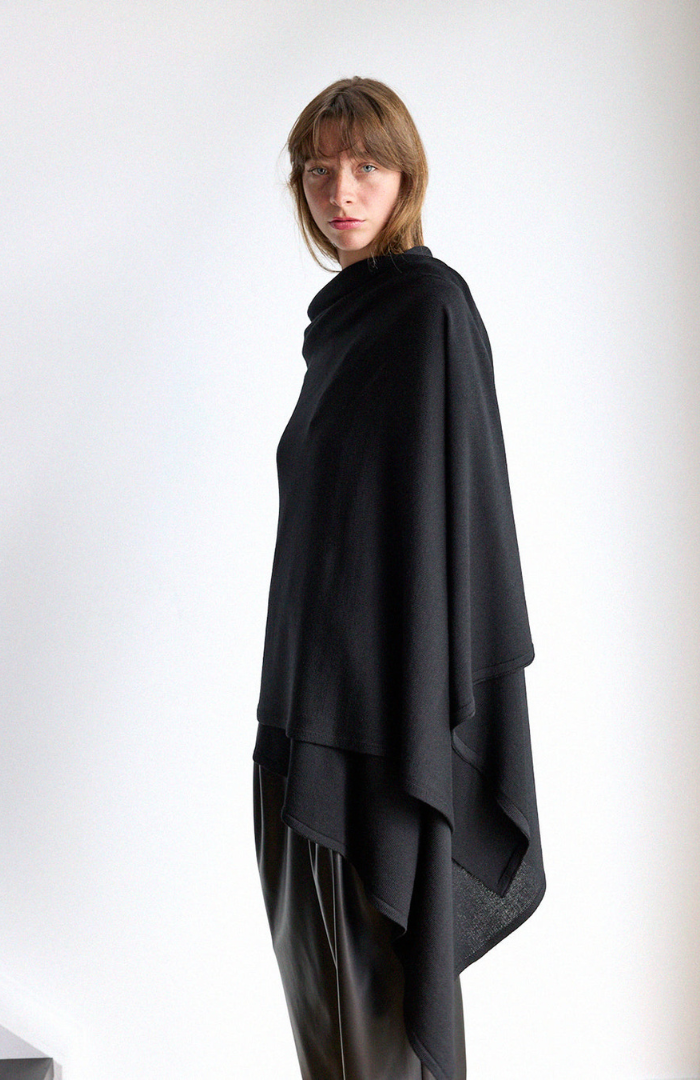 Good & Co Noir Merino Wrap