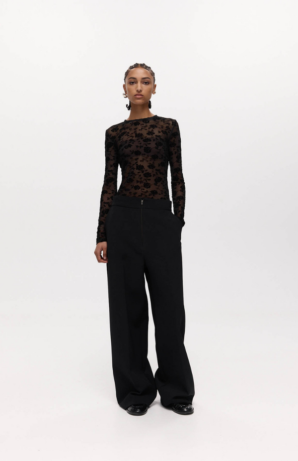 Harris Tapper Black Darvos Top