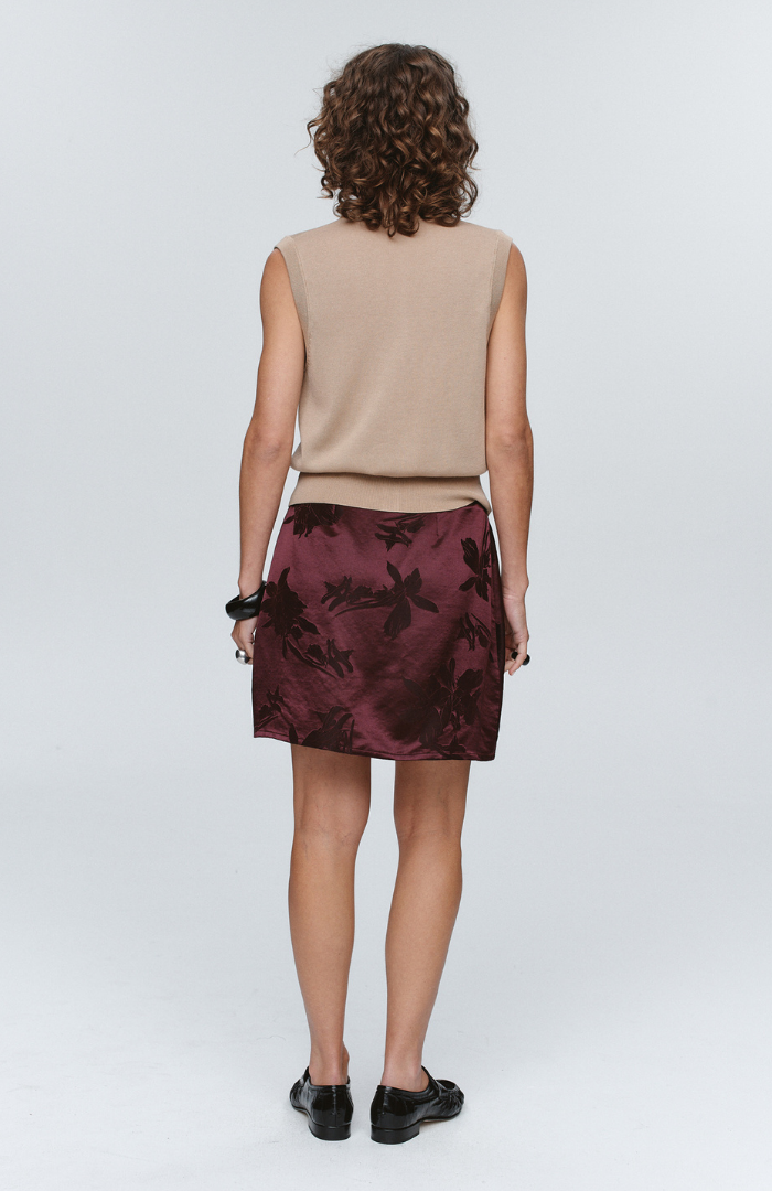 Marle Almond Foundations Vest