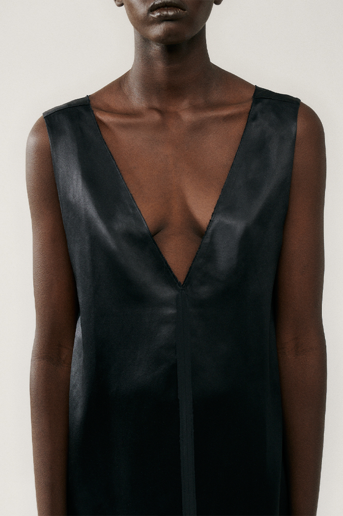 Silk Laundry Black Mini Raw Edge Shift Dress